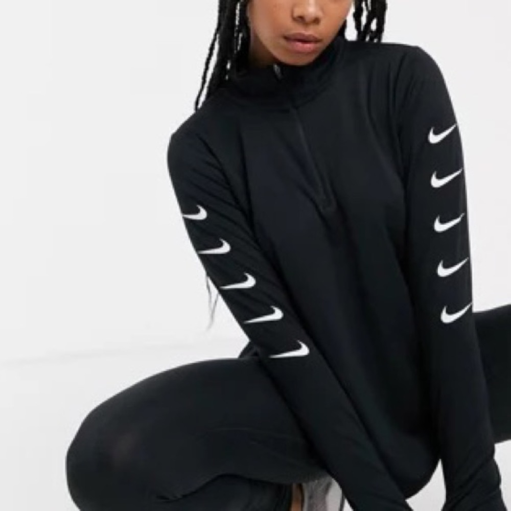 Nike running dry fit long sleeve half zip